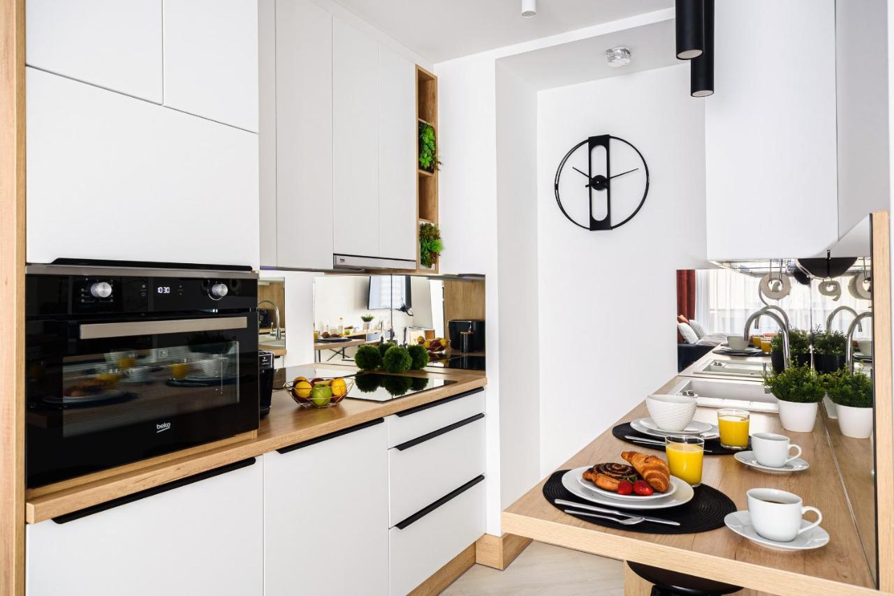 Teleki40 Apartman Gyor Central, Free Parking, Terrace Екстериор снимка